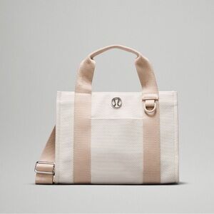 Lululemon Two-Tone Canvas Mini Tote 4.5L